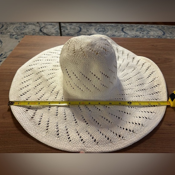Calypso beach hat, St. Barth for Target, white paper lightweight floppy cute hat - Picture 5 of 8